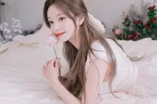 和前男友相爱18年没结婚如今48岁被对方撕上热搜人设崩塌后竟引全网心疼···